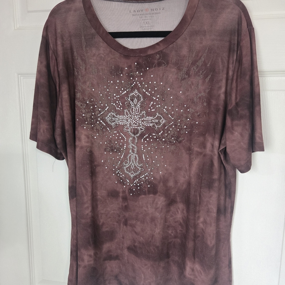 Lady NOIZ 1XL Sequined Cross Top With Scoopneck Short Sleeves Polyester